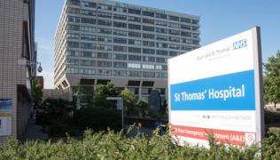 St Thomas' Hospital view from the street