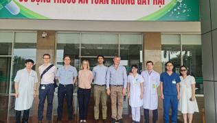 Critical care staff in Vietnam