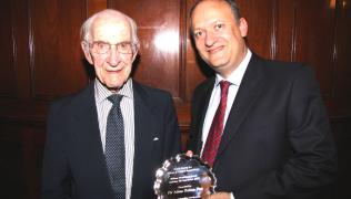 Living legend presents award to allergy specialist