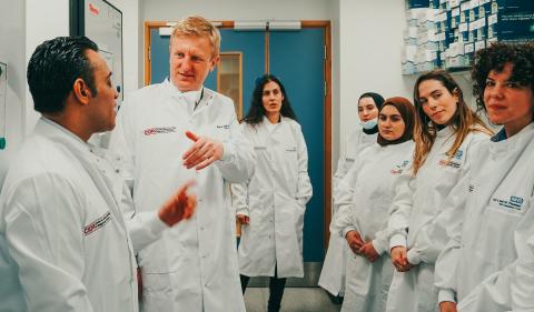 Deputy Prime Minister Oliver Dowden visited the Department of Infectious Diseases at St Thomas'