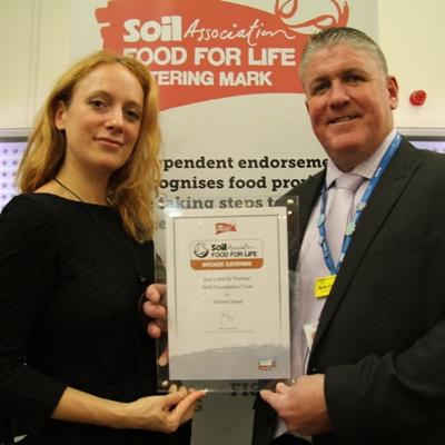 Guy's and St Thomas' Group Catering Manager Robert Cormack accepts the Soil Association's Bronze Award